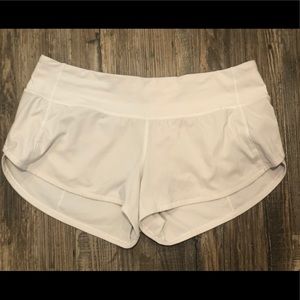 Lululemon 2.5 speed up short